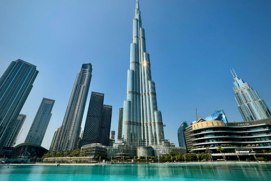 Burj Khalifa and Downtown Dubai skyline representing UAE business and e-invoicing compliance